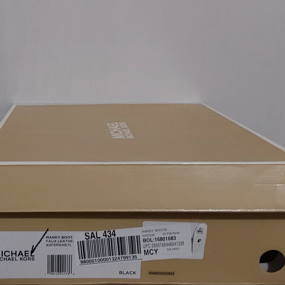 MICHAEL Michael Kors Black Leather Ankle Boots with Gold Zipper Pull - Picture 7 of 13